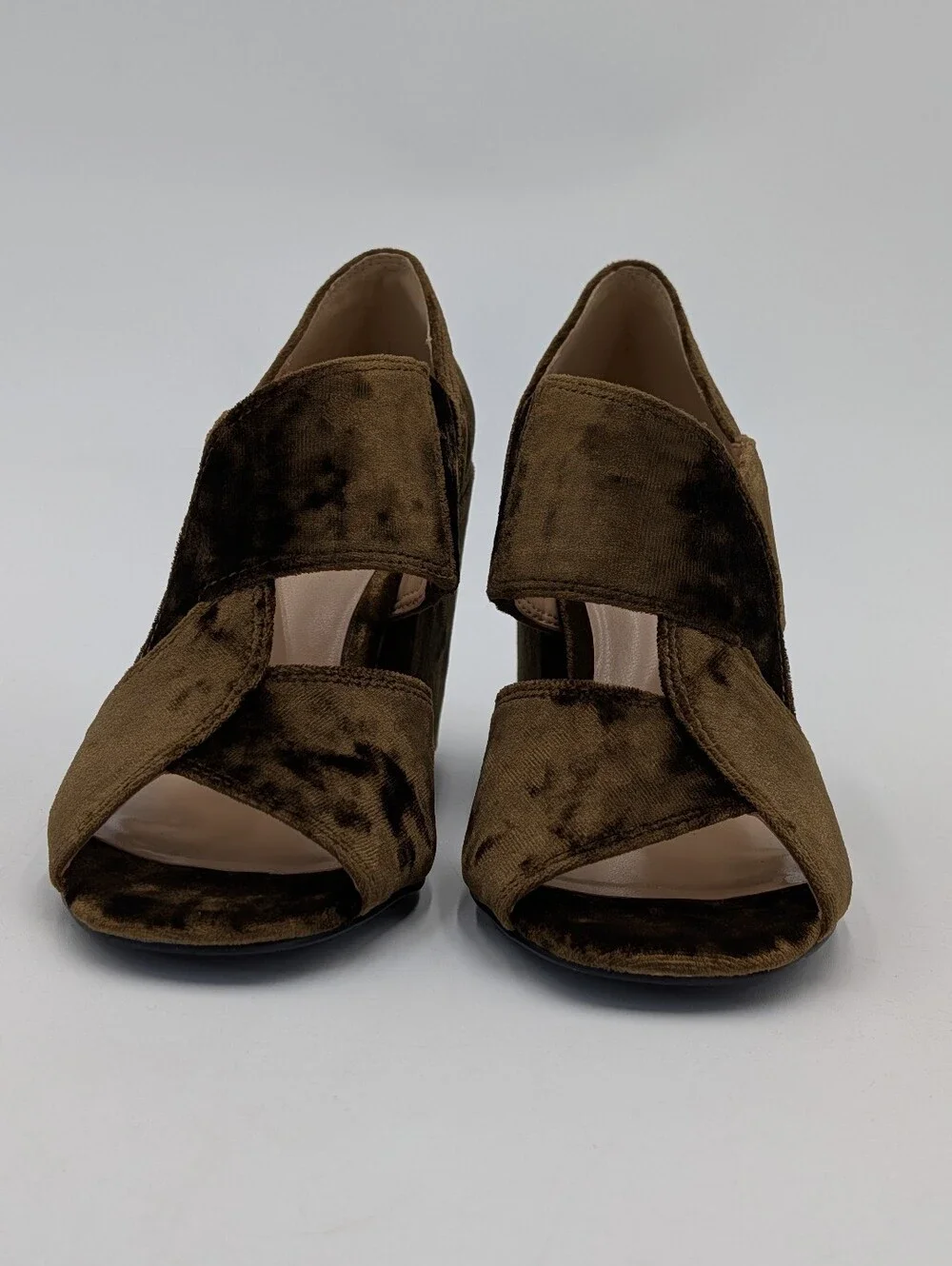 CAbi Interlock Sz 6 Crushed Velvet Sandal Olive Green Peep Toe Block Heel